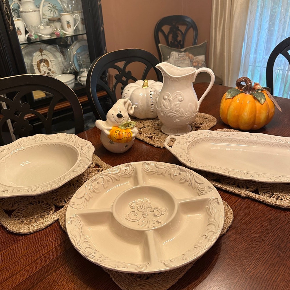 Certified International Ivory Serveware Set